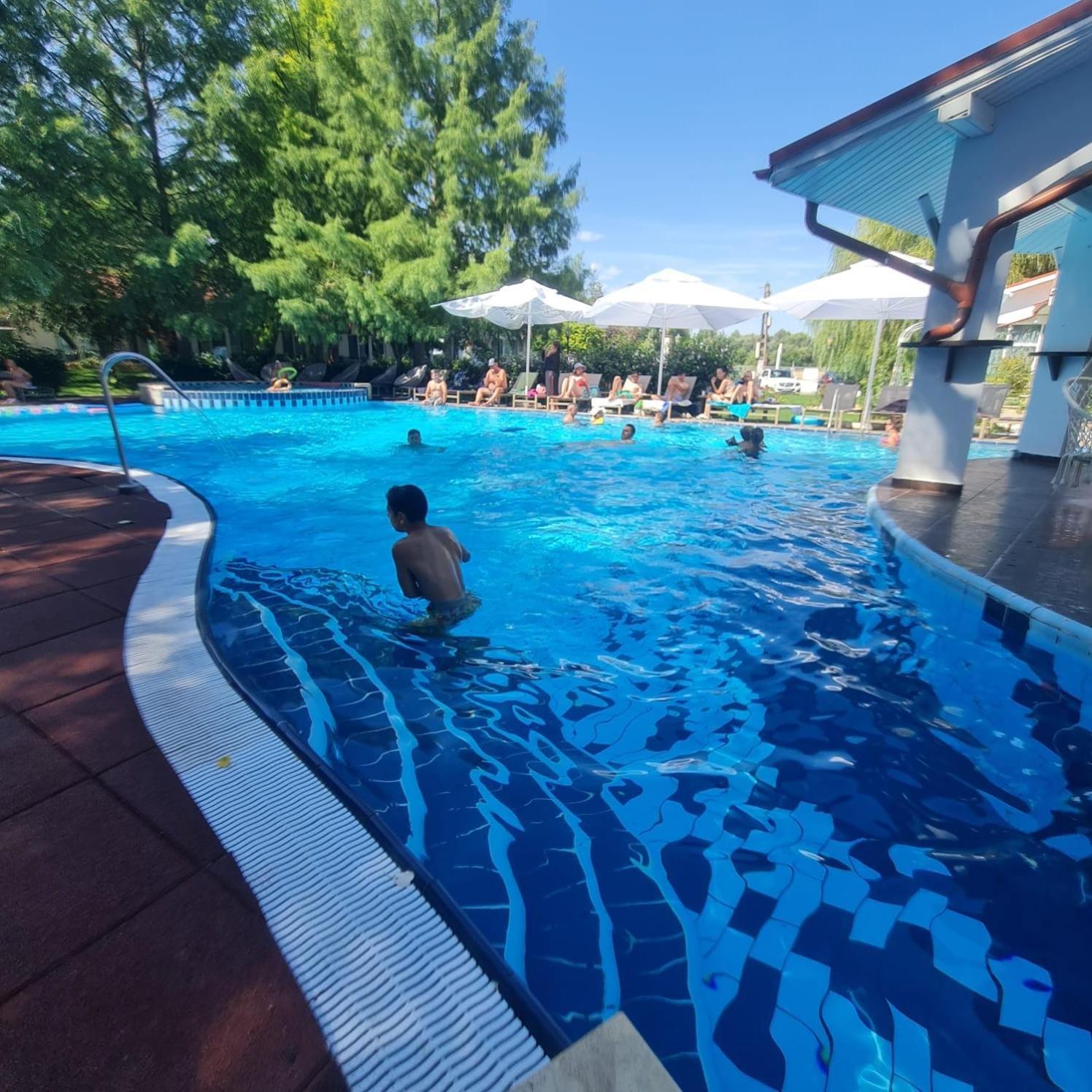 Steaua Apelor Family Resort Nufaru Extérieur photo